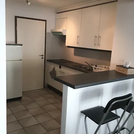 Hollywood12 Apartment *